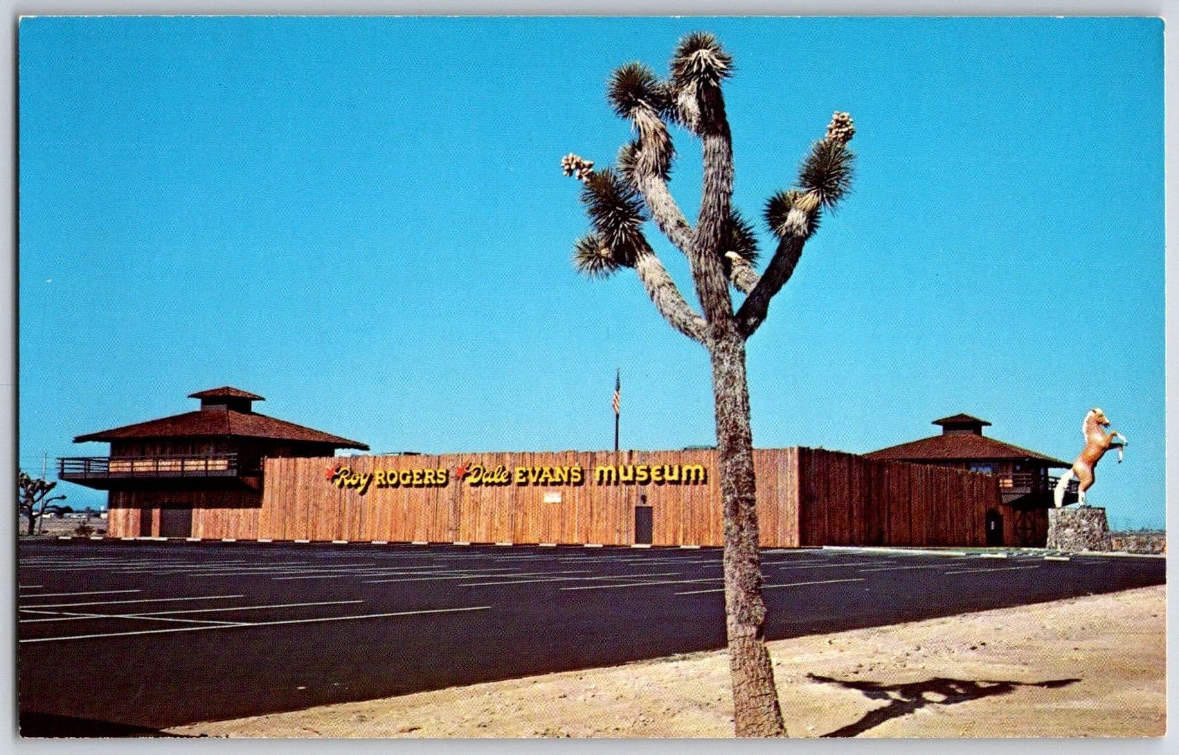 ROY ROGERS AND DALE EVANS MUSEUM Victorville CA Highway I-15 Postcard