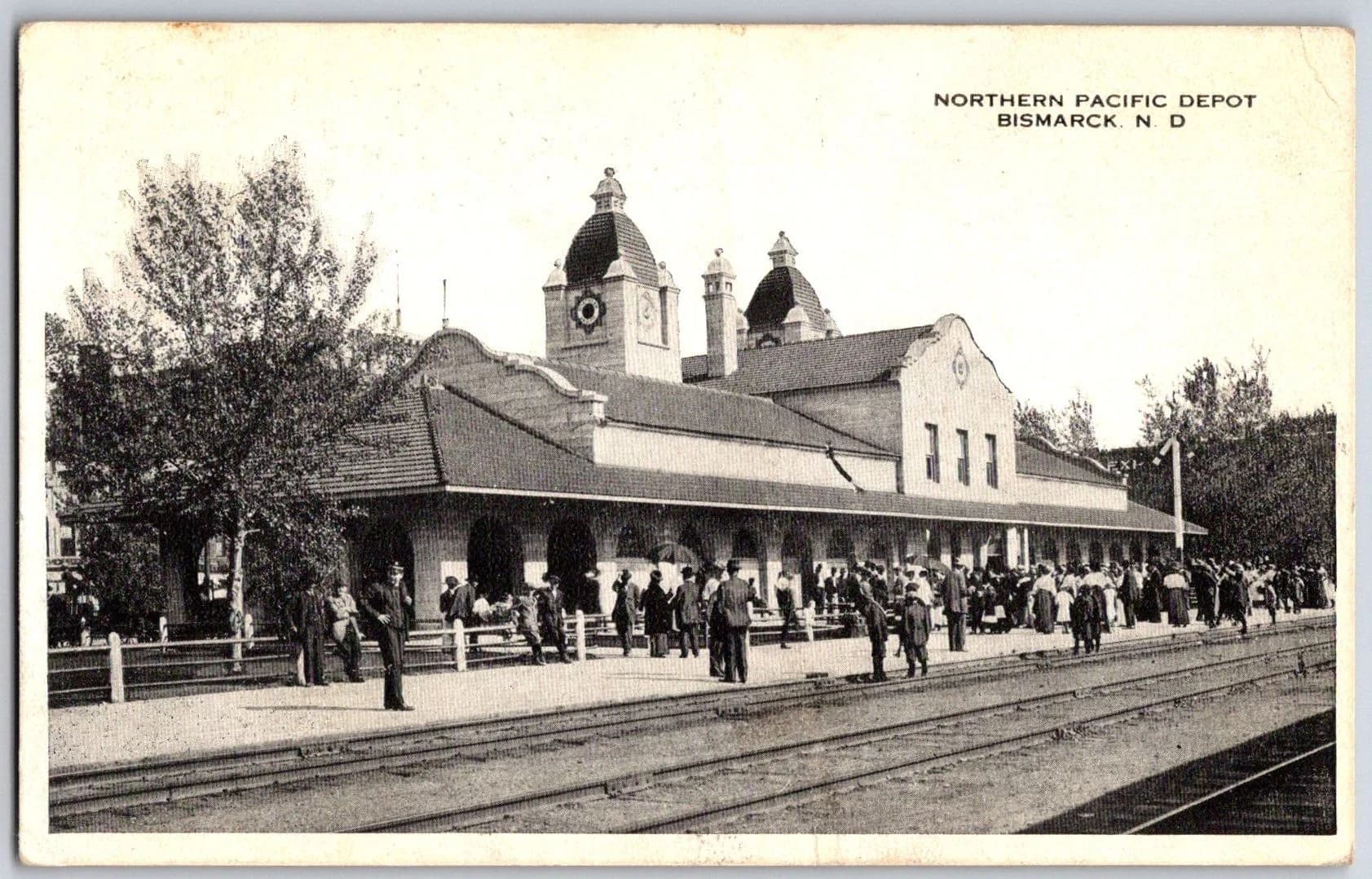 Northern Pacific Depot Bismarck North Dakota ND Railroad Station Postcard